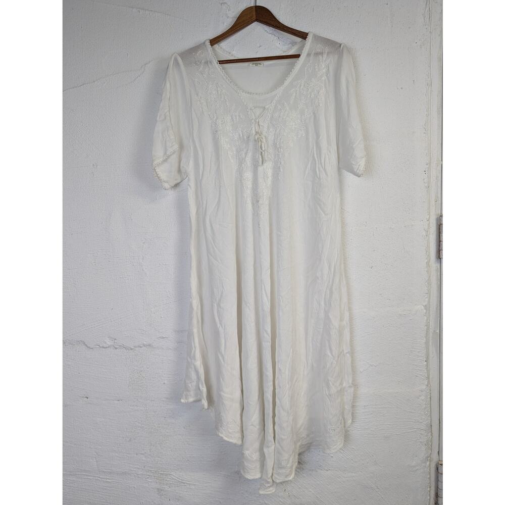 Sheer White Boho Dress Embroidered Tie Front Renn Faire Festival Coquette Medium
